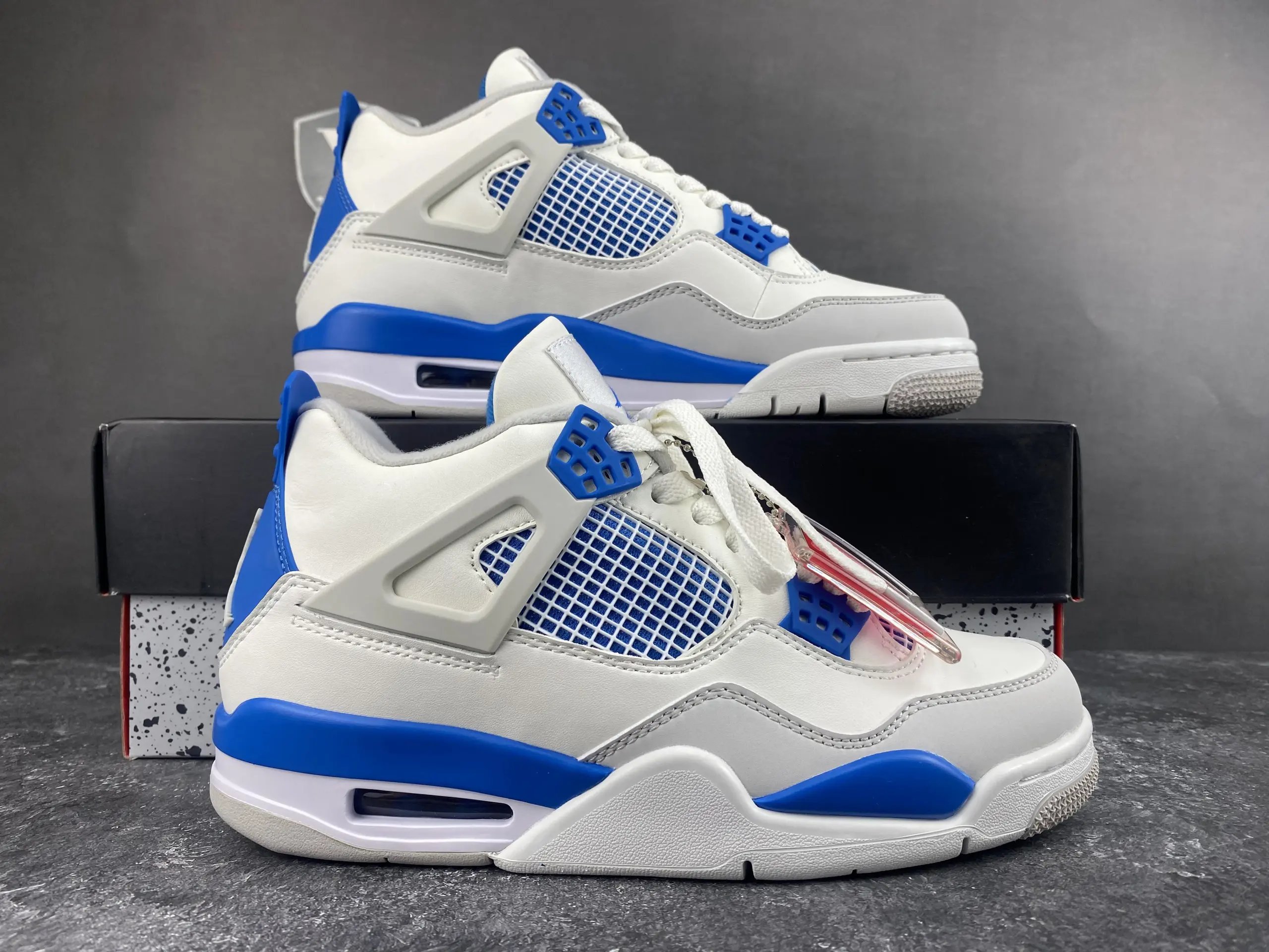 Blue 308497105