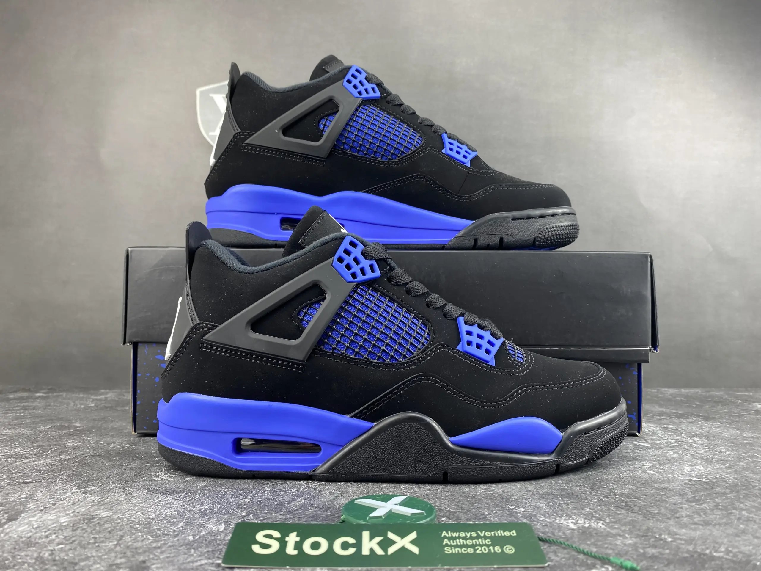 Jordan 4 Retro Blue Thunder