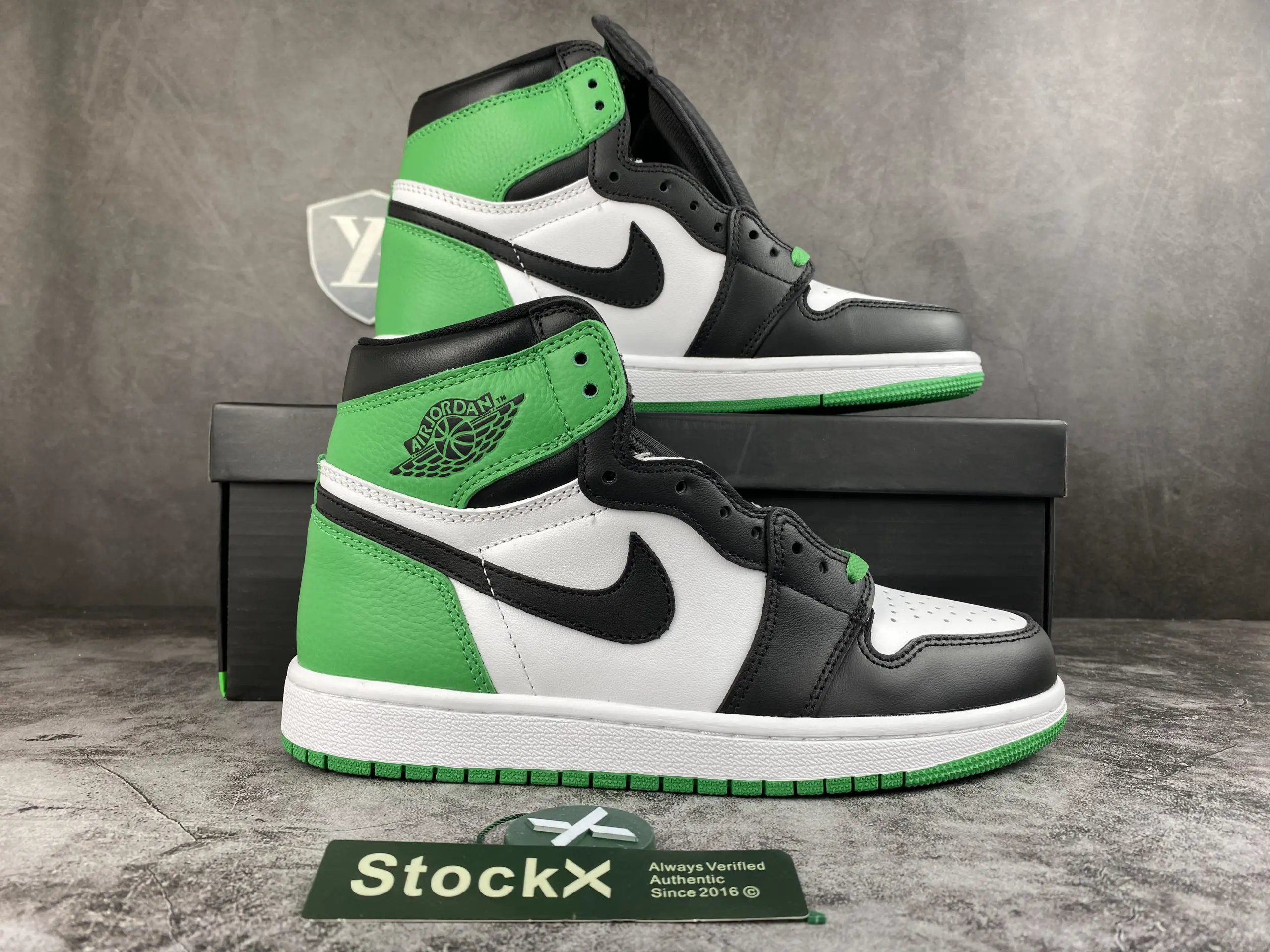 Green DZ5485 031