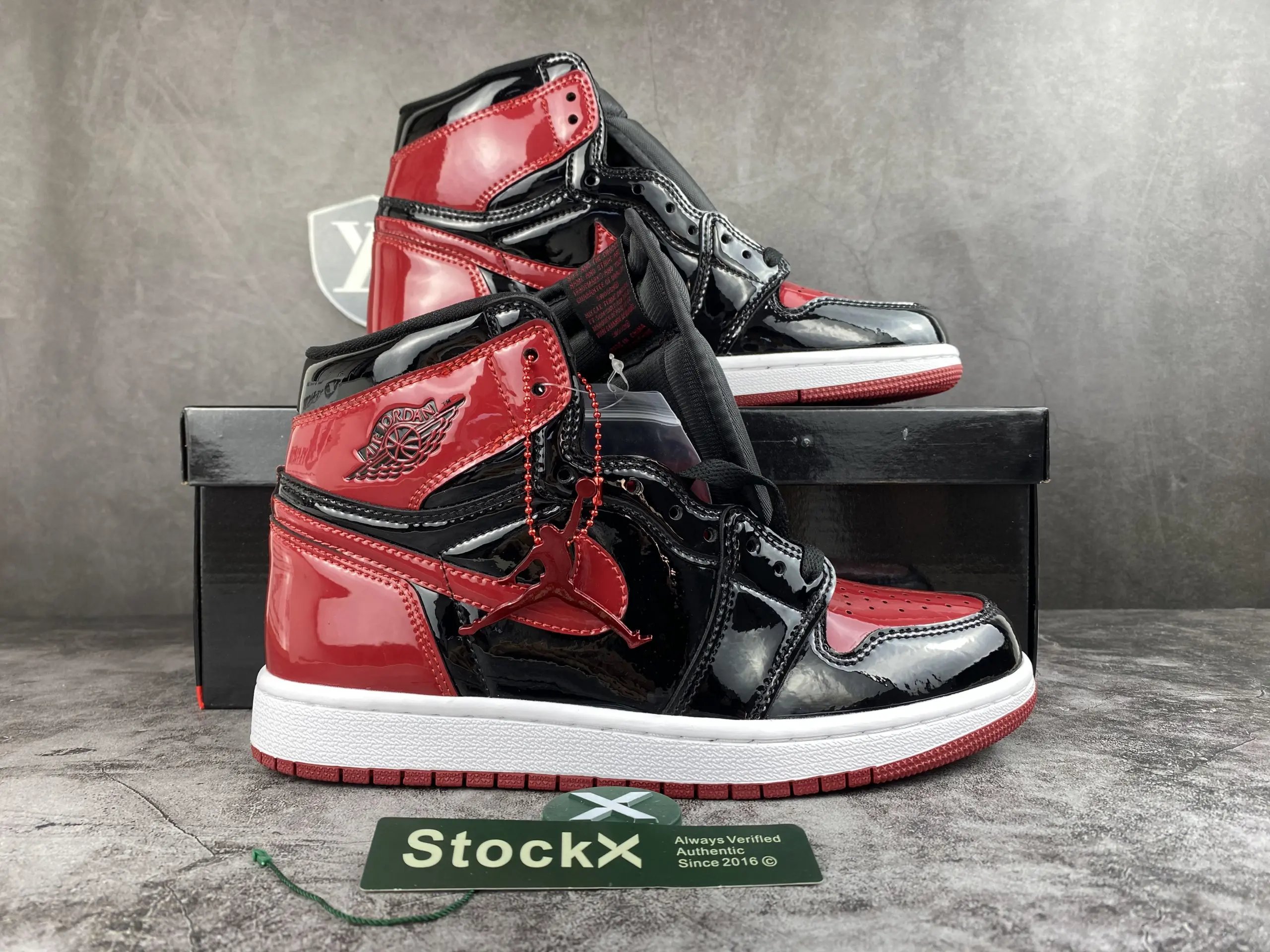 Bred 555088 063