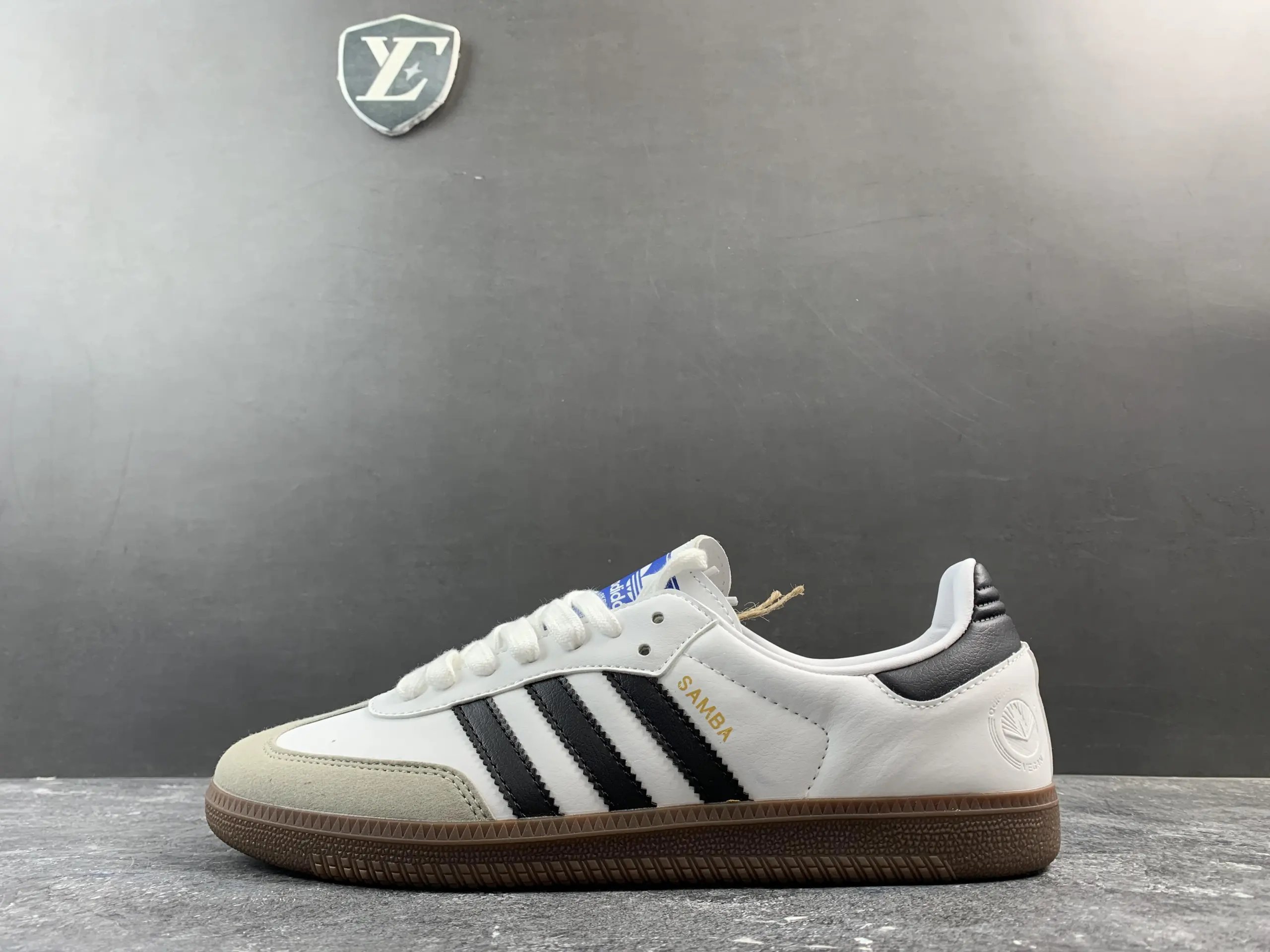 FW2427