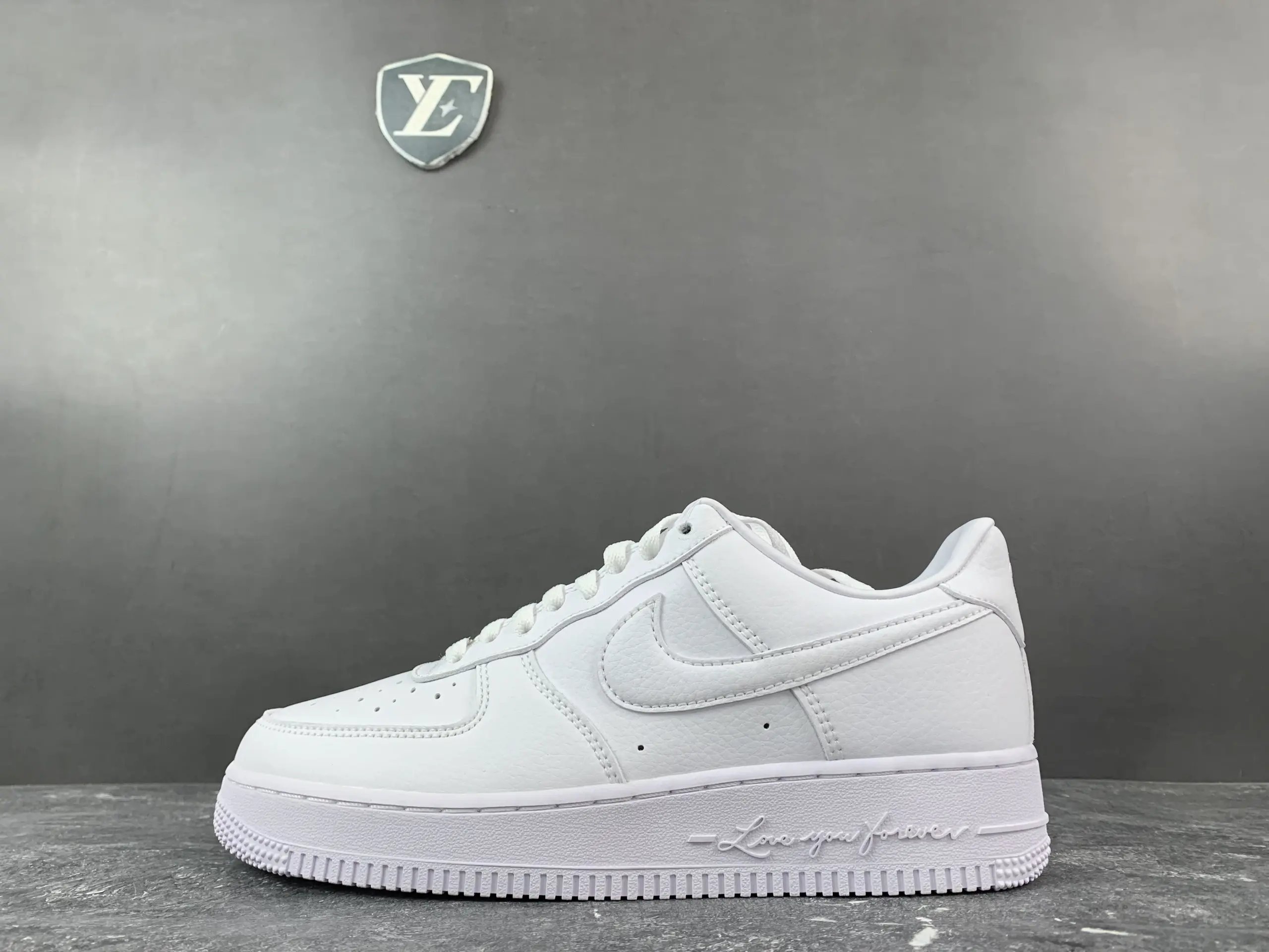 Air Force 1 Low Heart Peach CZ8065 100