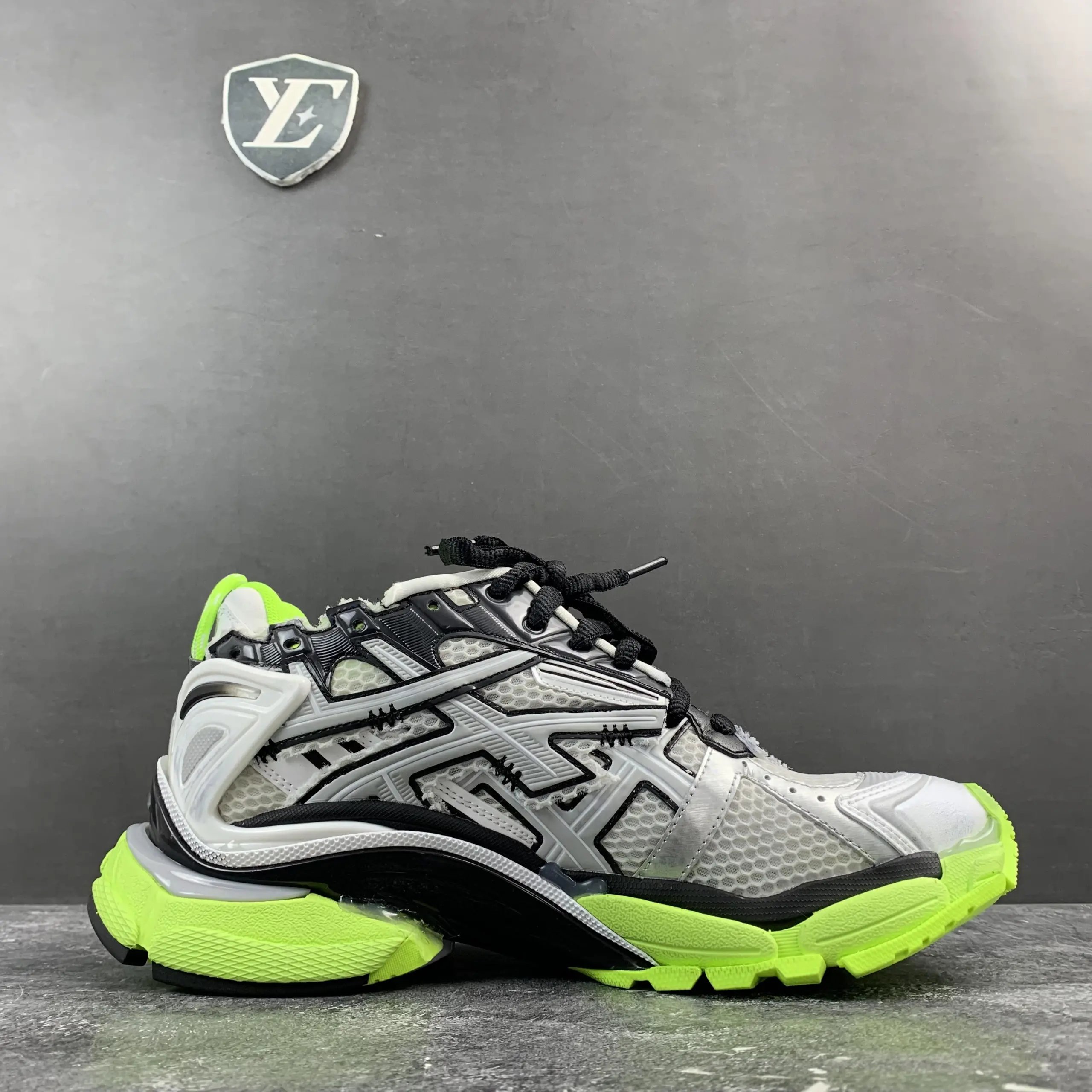 Balenciaga Runner Monocolor Mesh photo 4