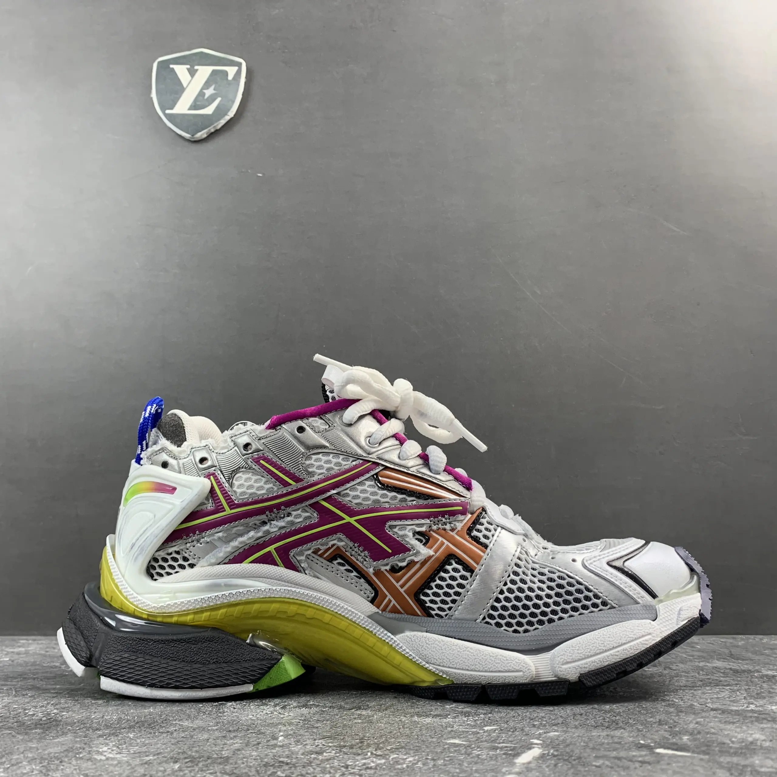 Balenciaga Runner Monocolor Mesh photo 2