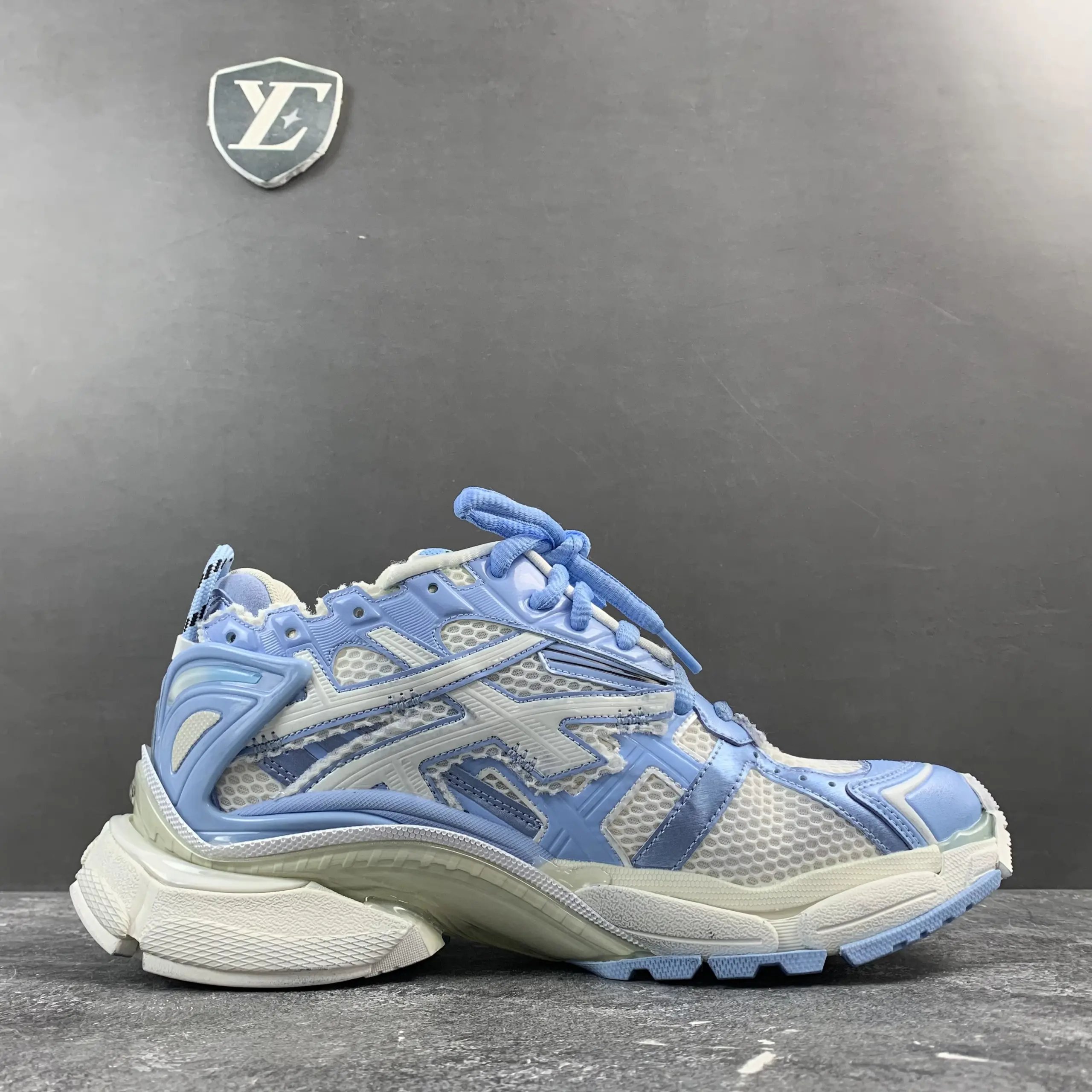 Balenciaga Runner Monocolor Mesh photo 5