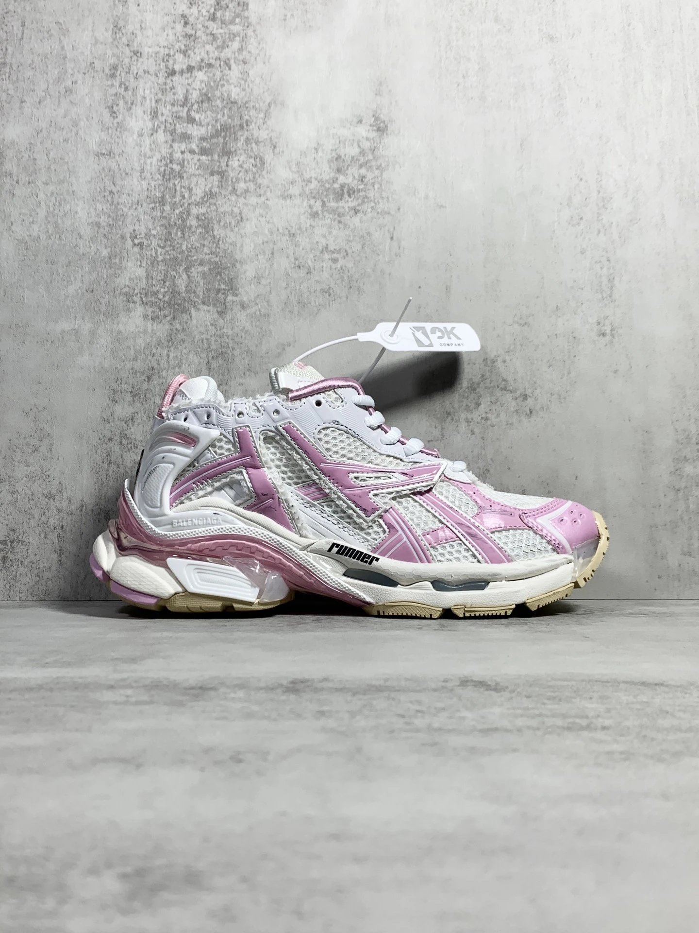 1:1 Batch BALENCIAGA Runner Shoes -1