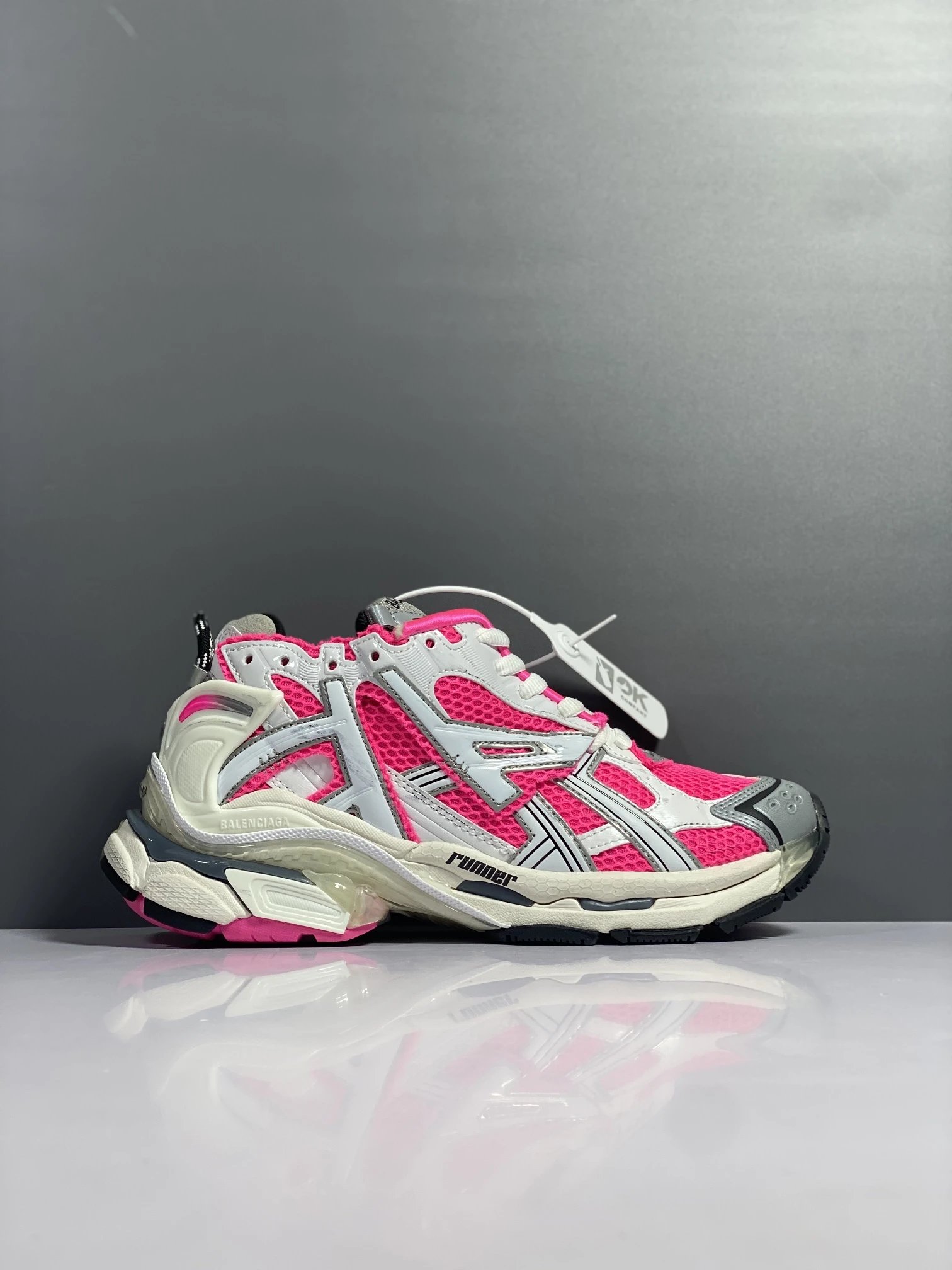 1:1 Batch BALENCIAGA Runner Shoes -1