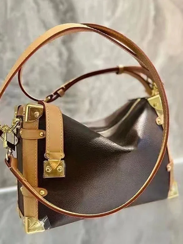 LOUIS VUITTON bag-9 (1 Color )