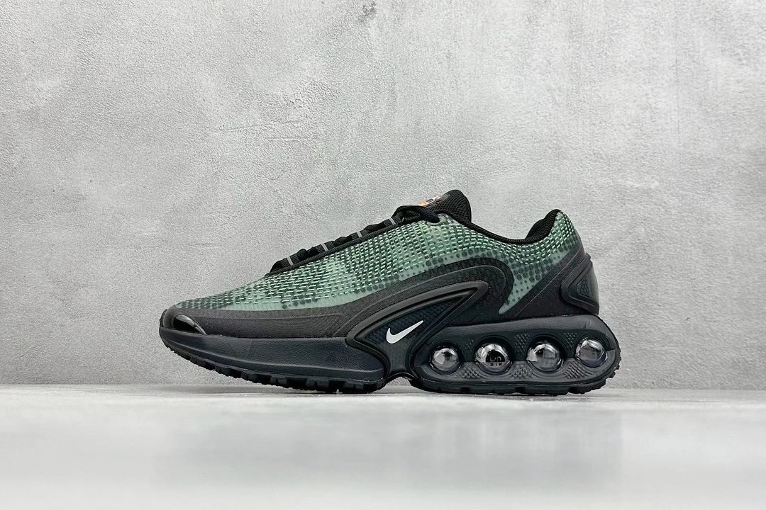 Nike Air Dn Shoes