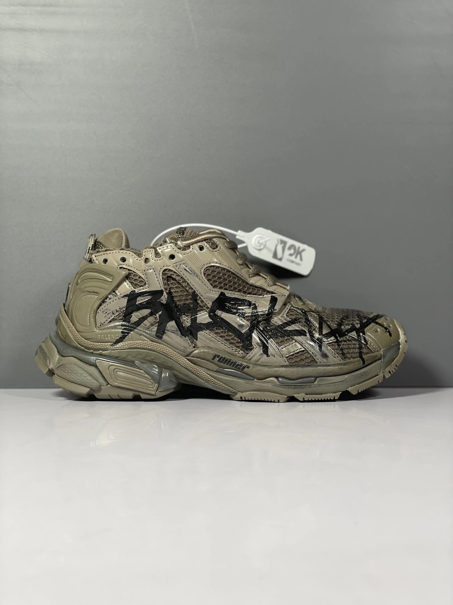 BALENCIAGA Runner Shoes -1