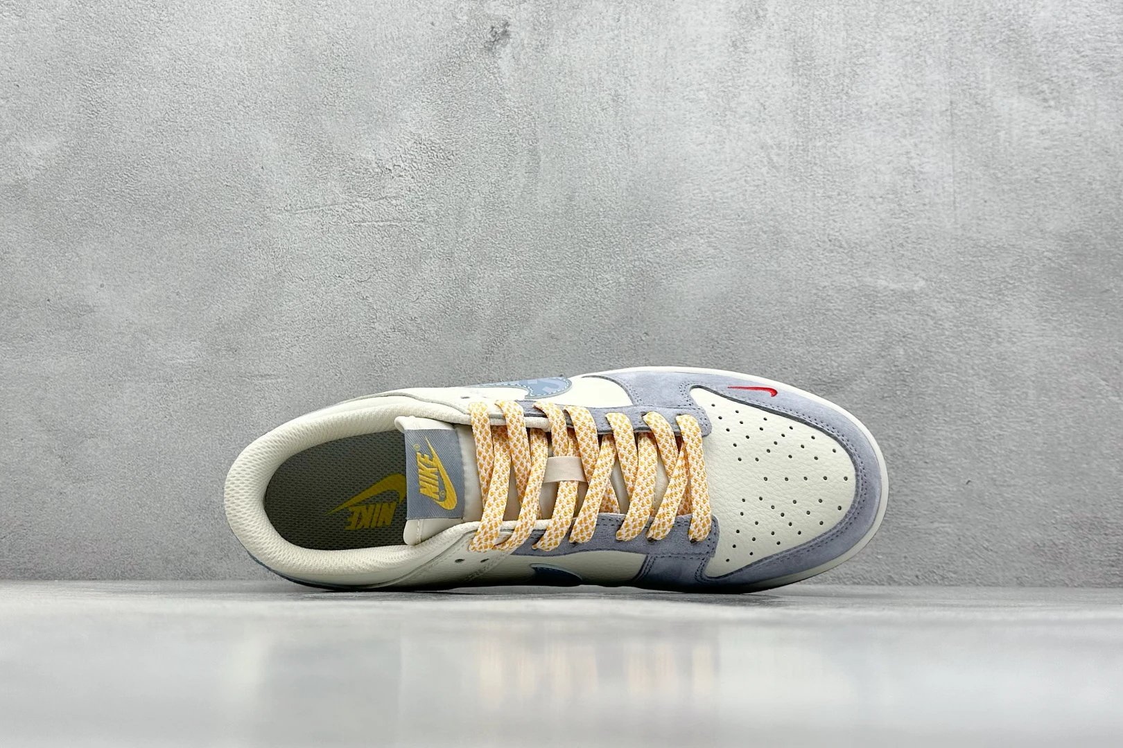 Nike dk x Supreme Shoes