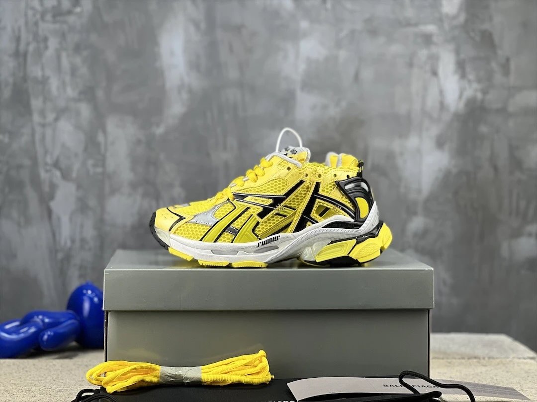 BALENCIAGA Runner Shoes-5 （Great）