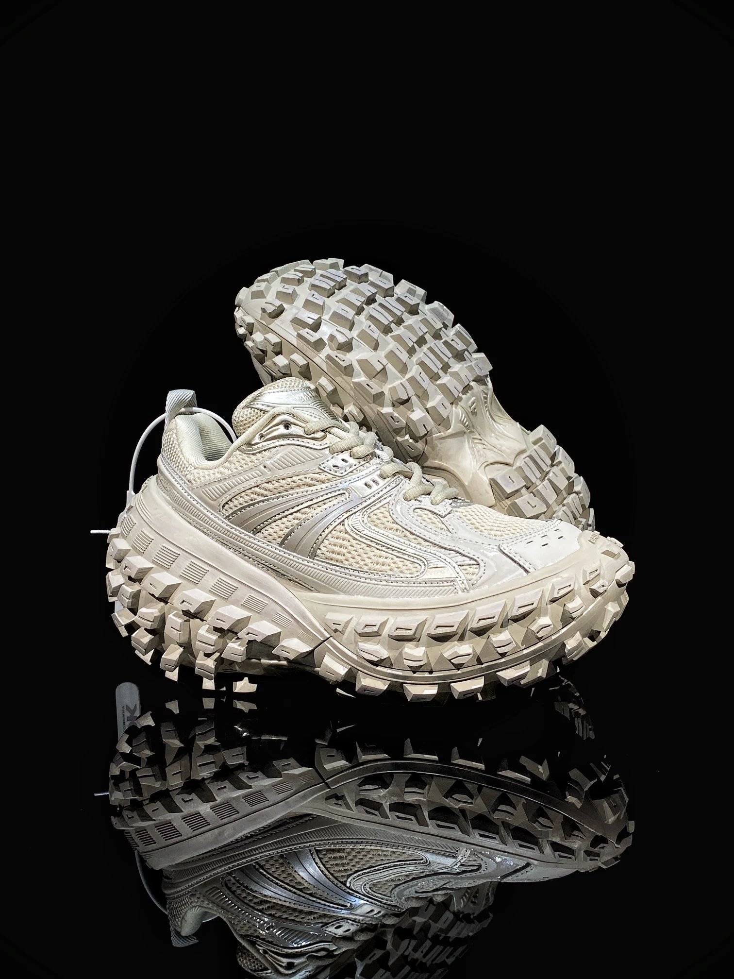 BALENCIAGA Runner Shoes-3