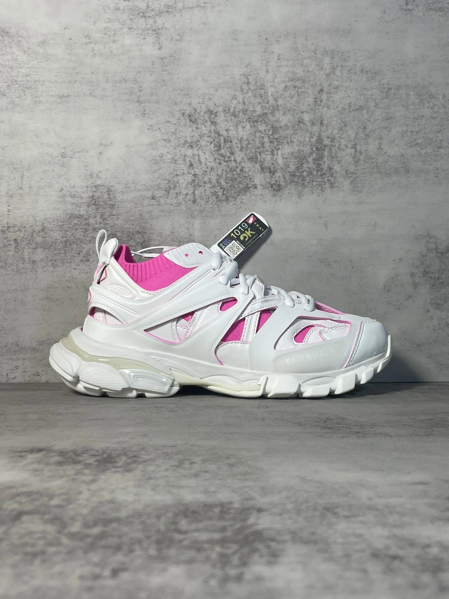 BALENCIAGA Runner Shoes-2