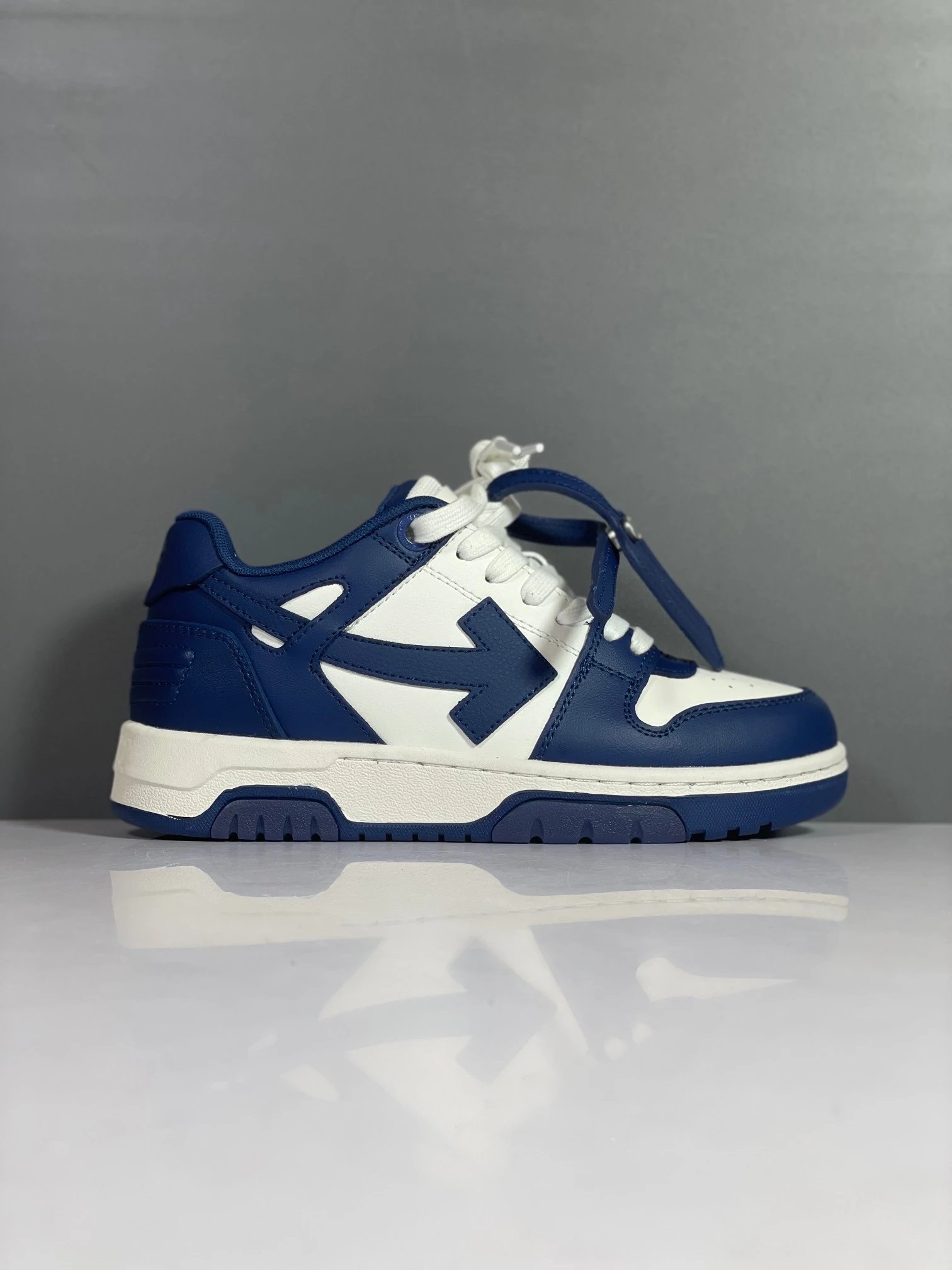 OFF-WHITE Shoes