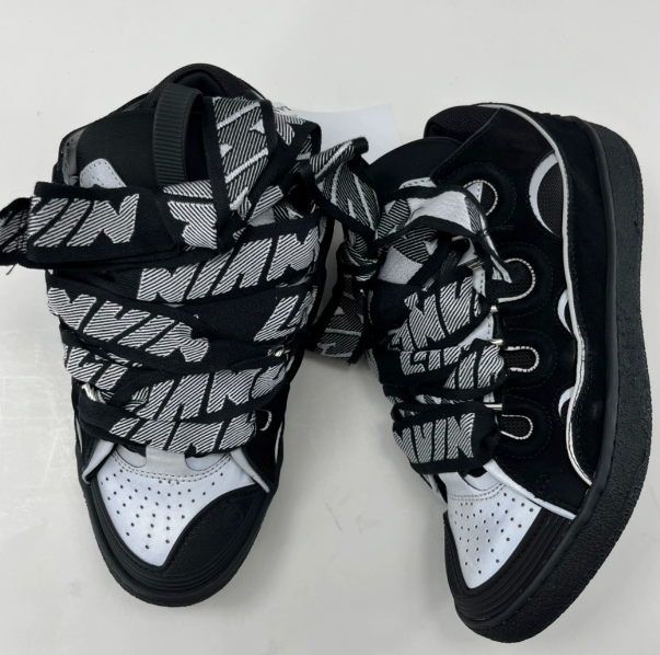 Black and gray/reflective