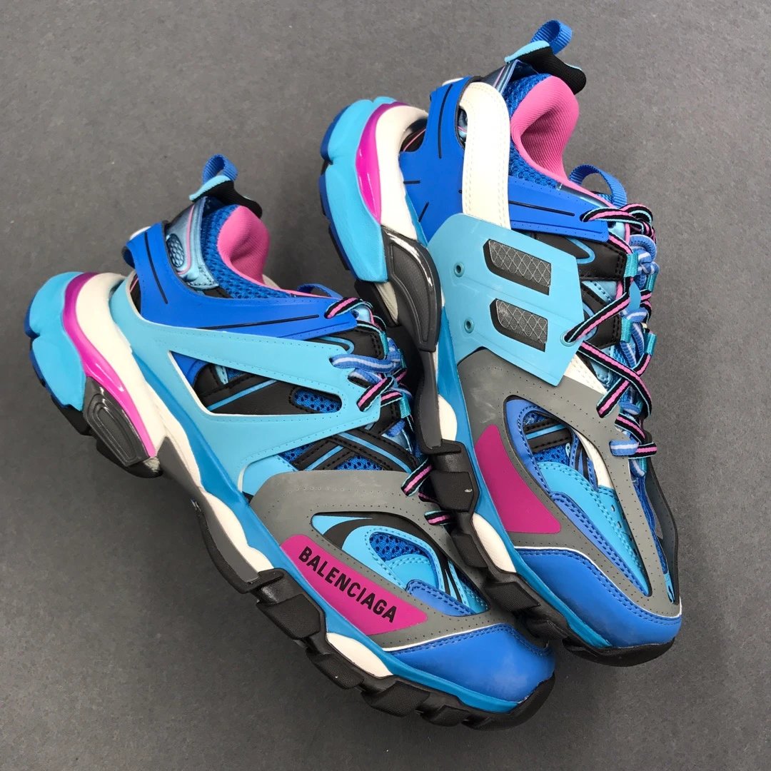 BALENCIAGA Maille WalK-2