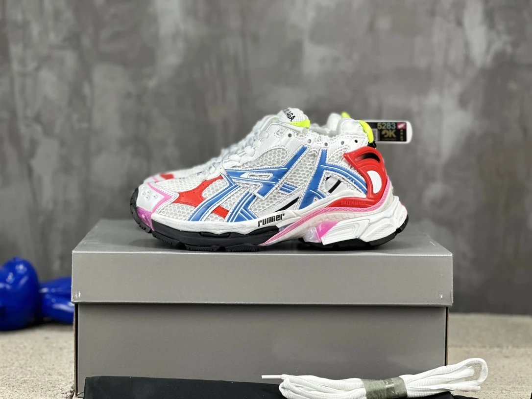 BALENCIAGA Runner Shoes-5 （Great）