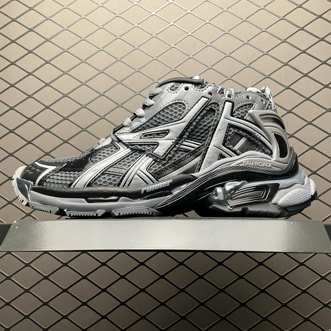 BALENCIAGA Runner Shoes-5 （Great）