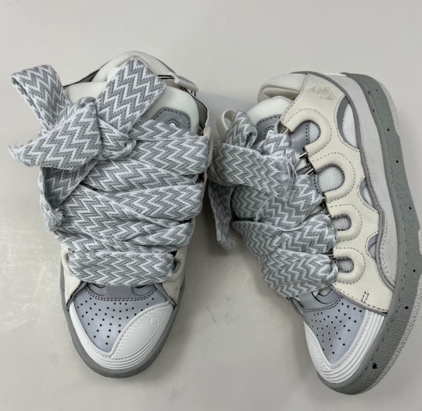 Gray and White Spray Bottom