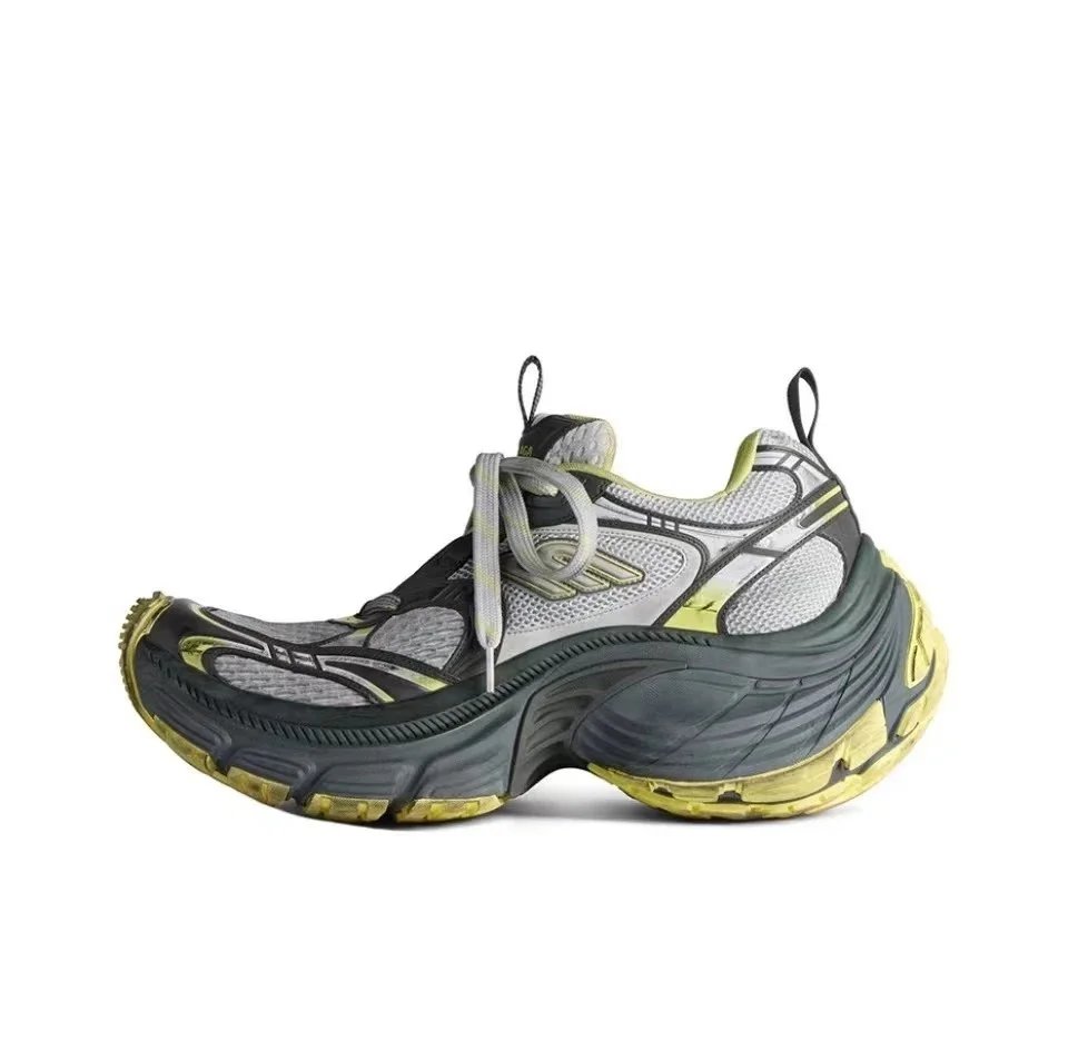 BALENCIAGA  10
