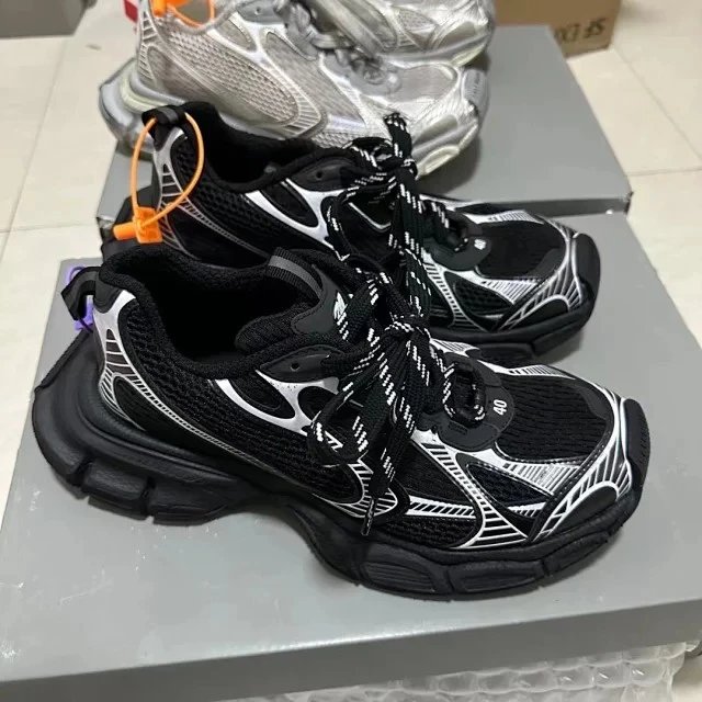 BALENCIAGA 3 TOP