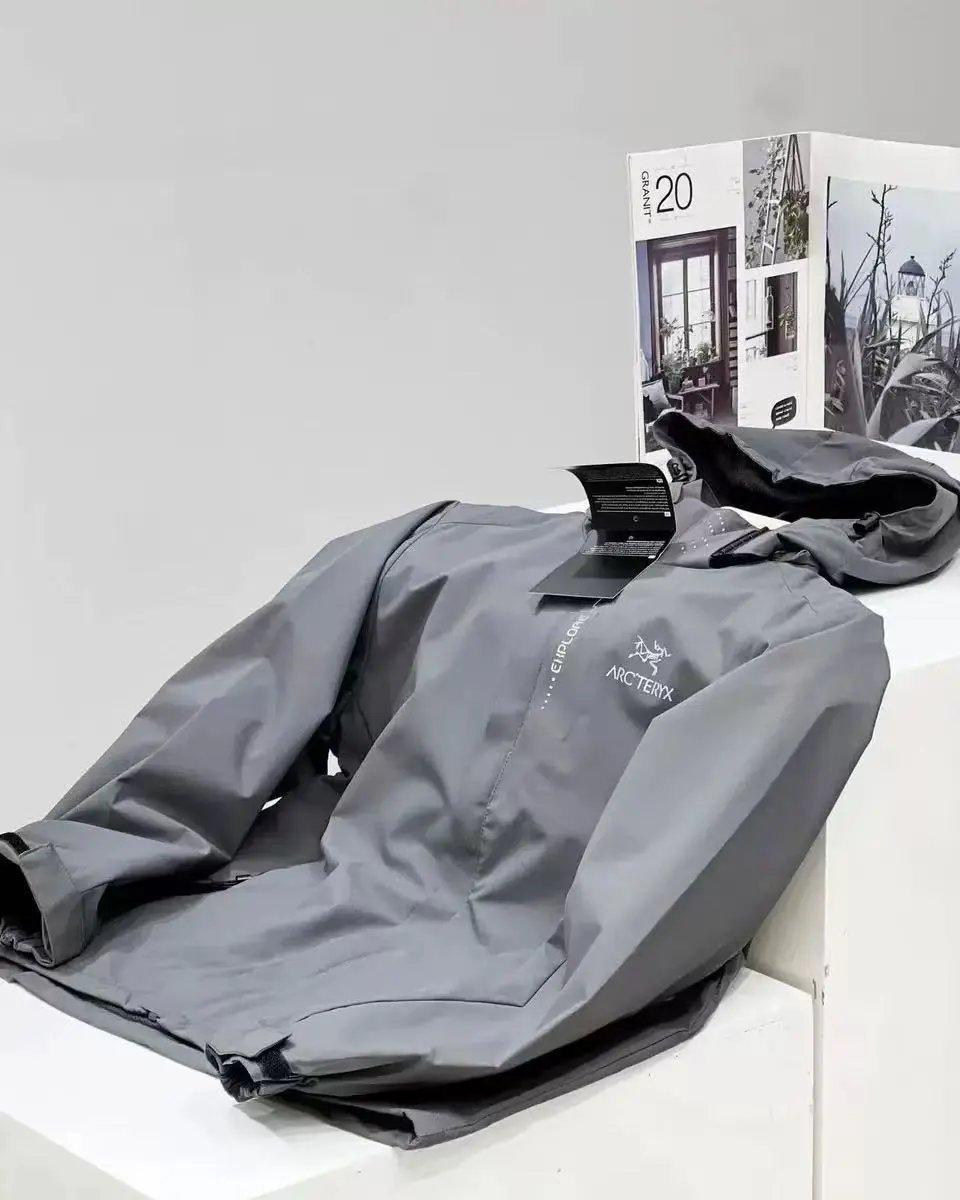 Atery Jacket