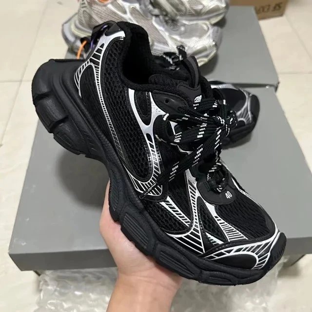 BALENCIAGA 3 TOP