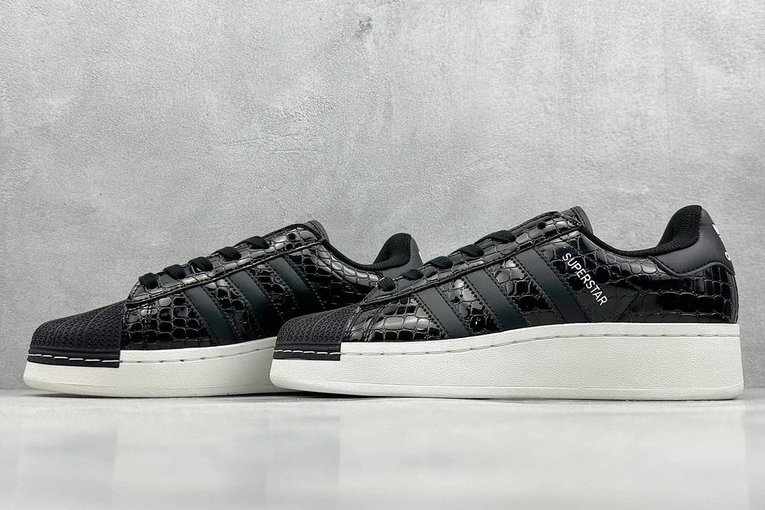 Adidas star Shoes