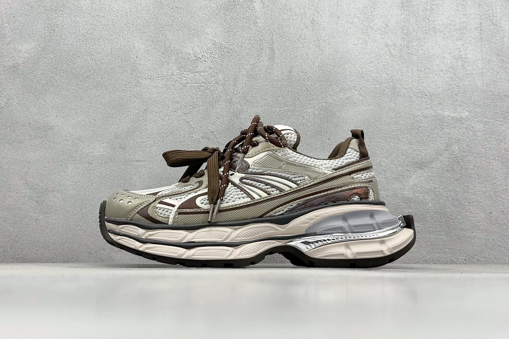 chunky low Shoes-2
