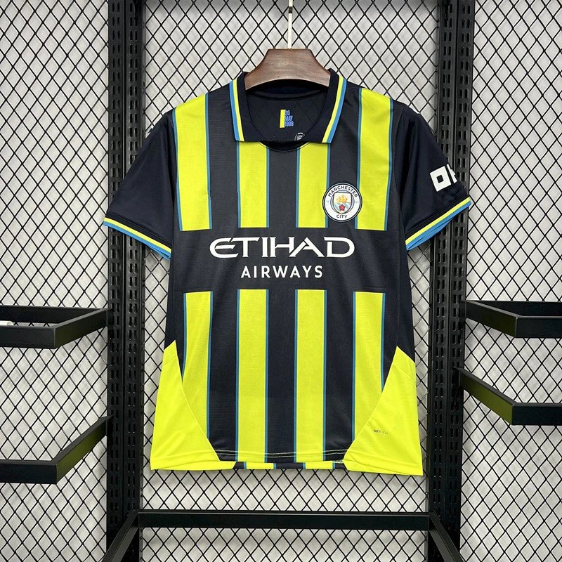 2425 Manchester City Away