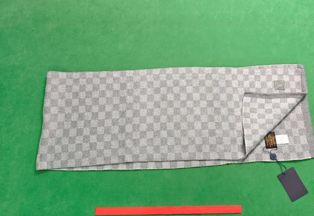 Balenciaga Hats All-over logo knitted beanie product detail image 4