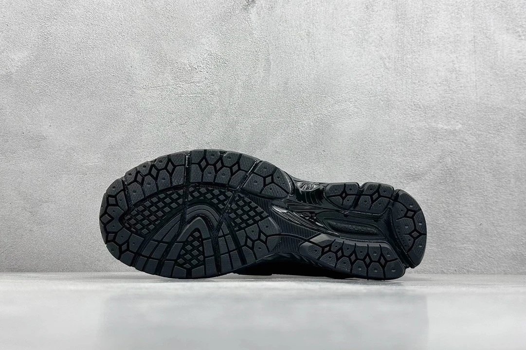 NBalce u1906 shoes