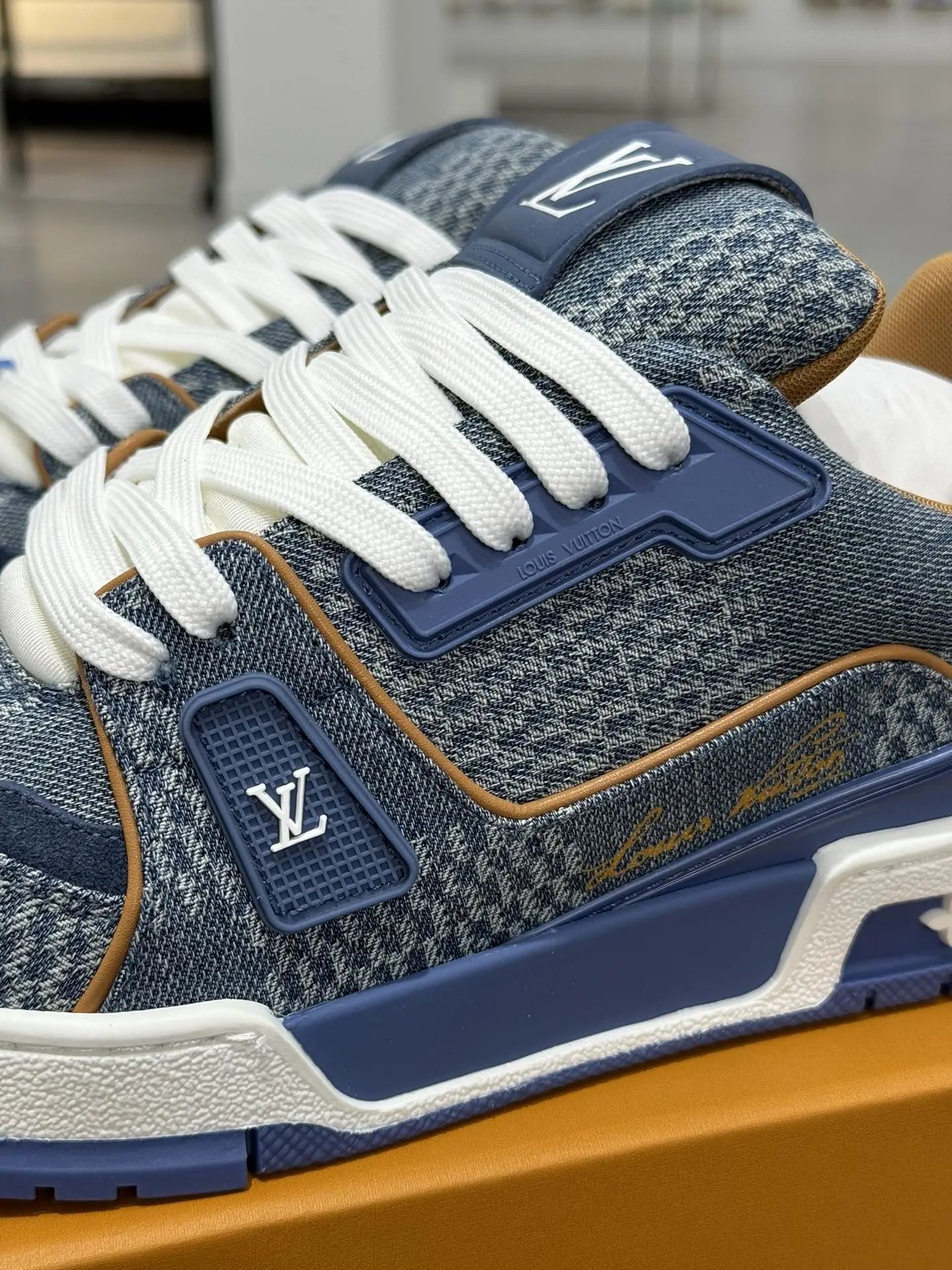LOUIS VUITTON 67 Shoes