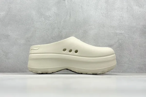 Crocs Platform Clog Off-White Cream Shoes Casual Shoes - 30