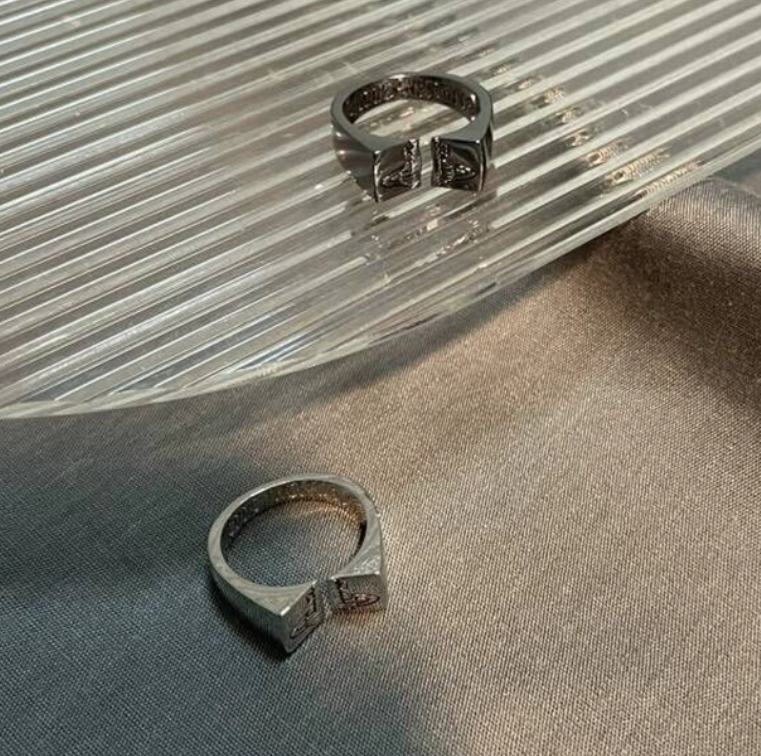 VWestwood Ring-3