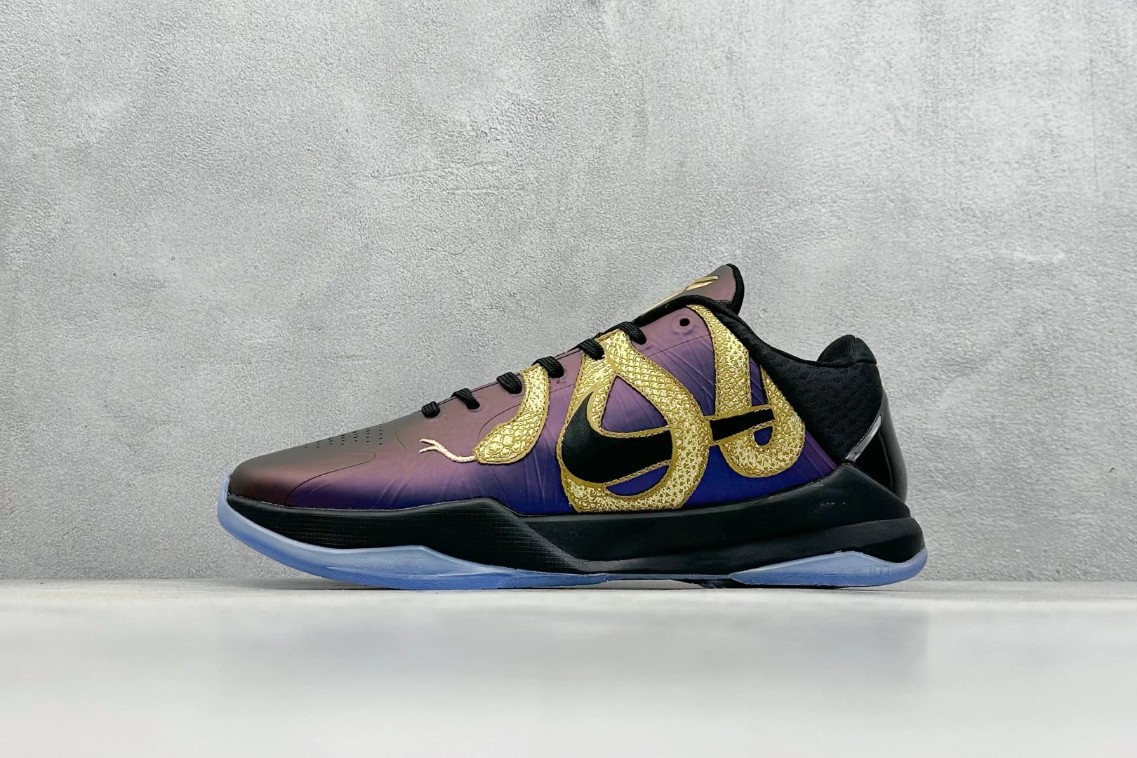Nike Zoom 5 shoes