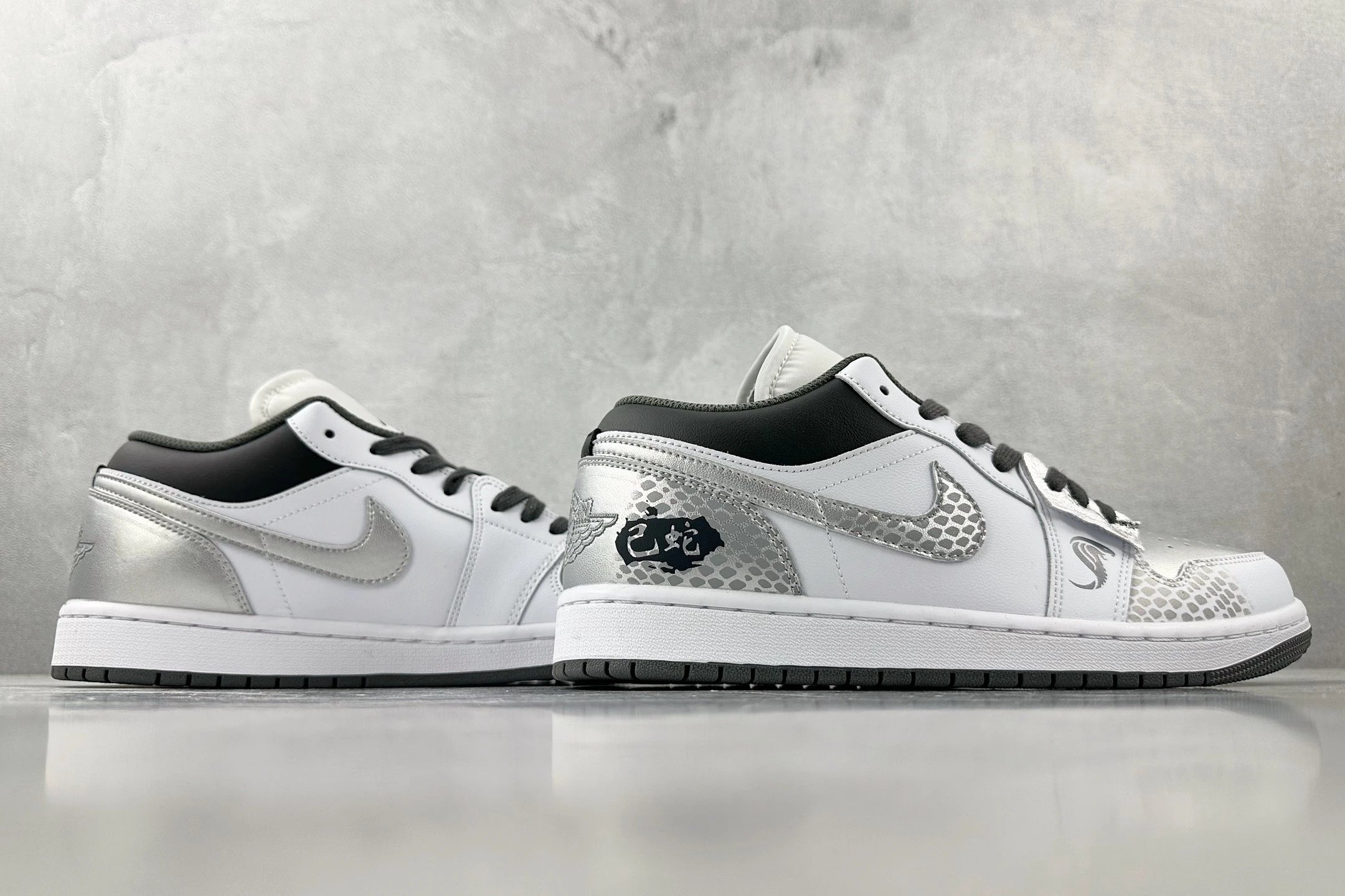 Nike Air jordan Shoes