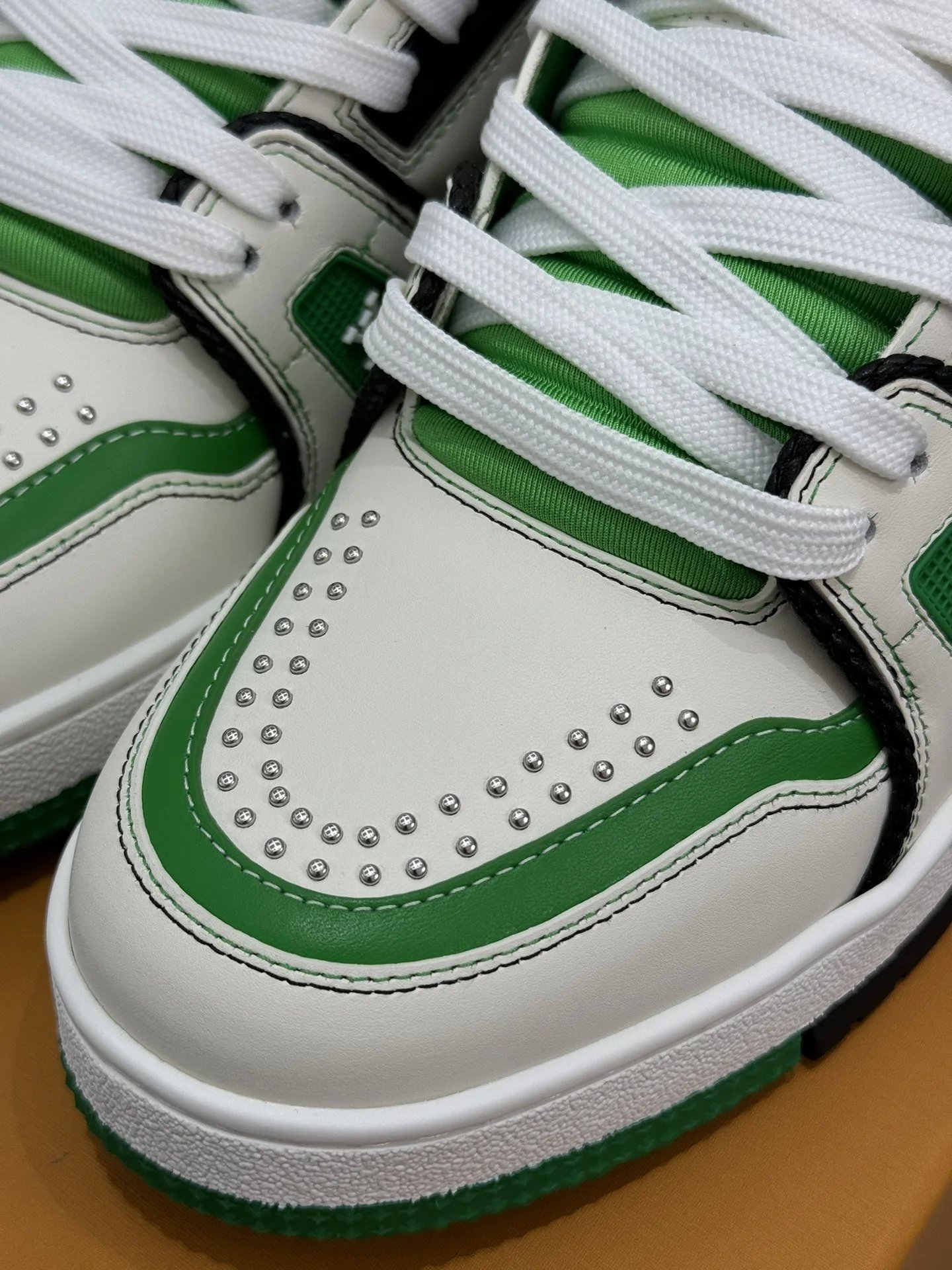 LOUIS VUITTON Shoes