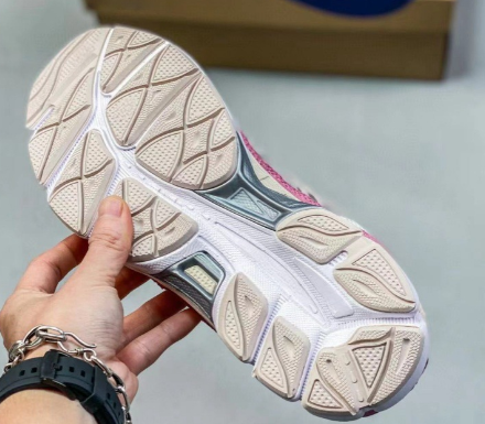 Asics GEL nyc Shoes-3