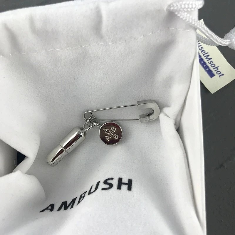 AMDUSH Earring-3