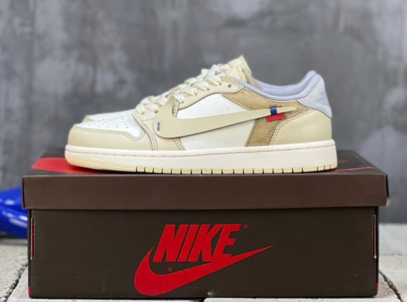 Air Jordan 1 Travis Scott