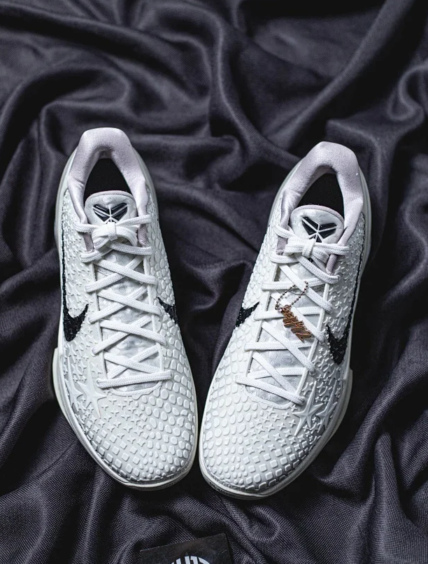 Nike kb6 Shoes-1