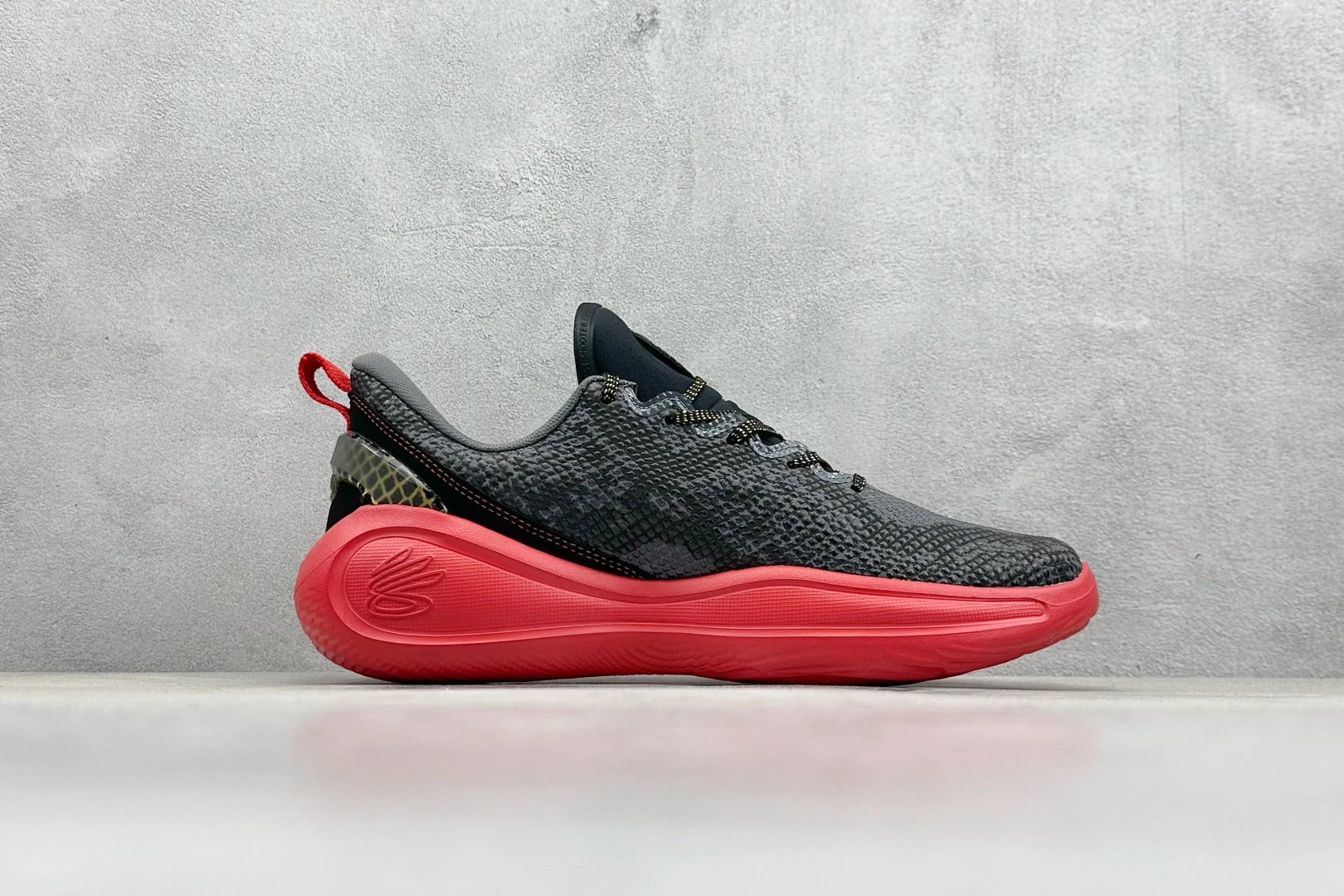 Underar Shoes