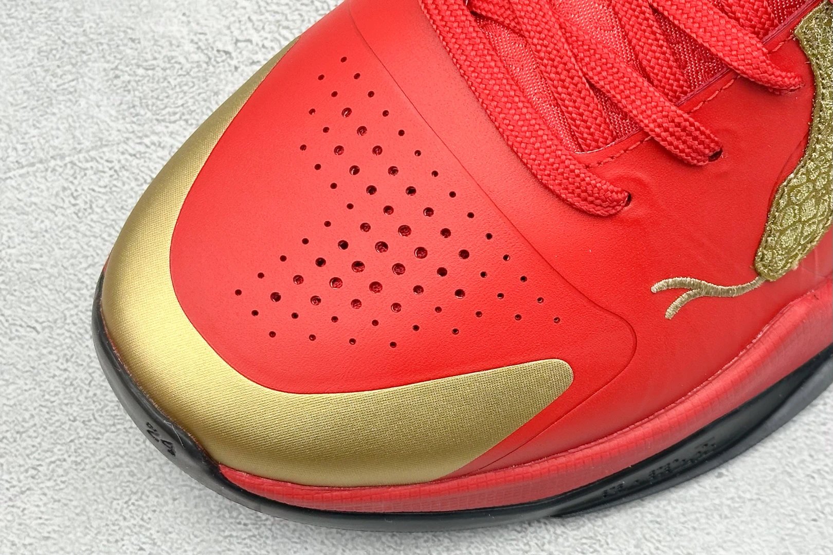 Nike 5 Mamba shoes