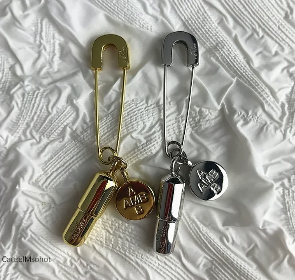 AMBUSH Earring ( 2 Colors)