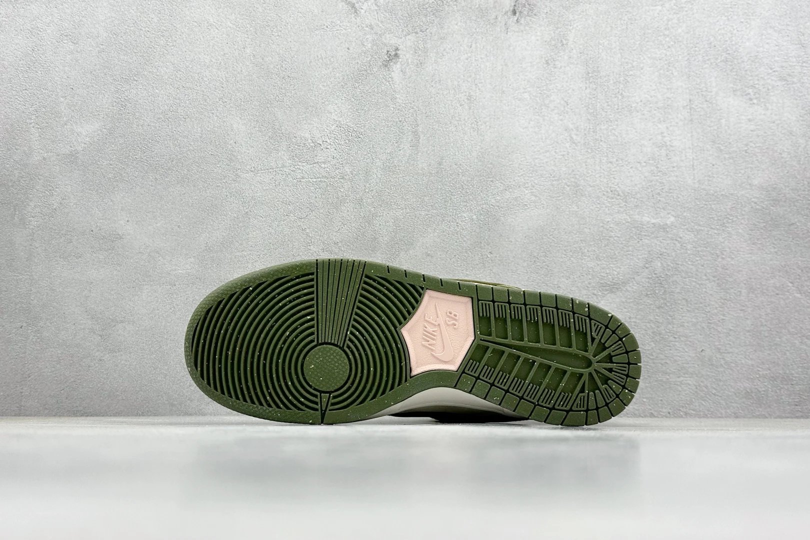 Nike dk x Yu Shoes