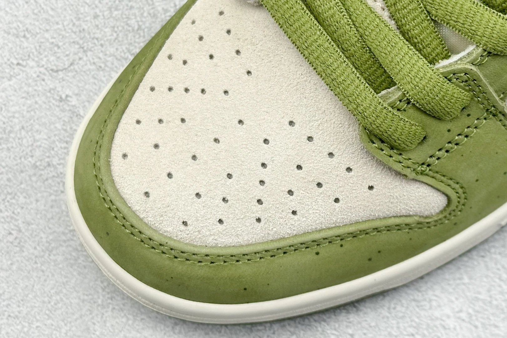 Nike dk x Yu Shoes