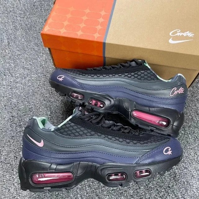 Nike 95 series shoes