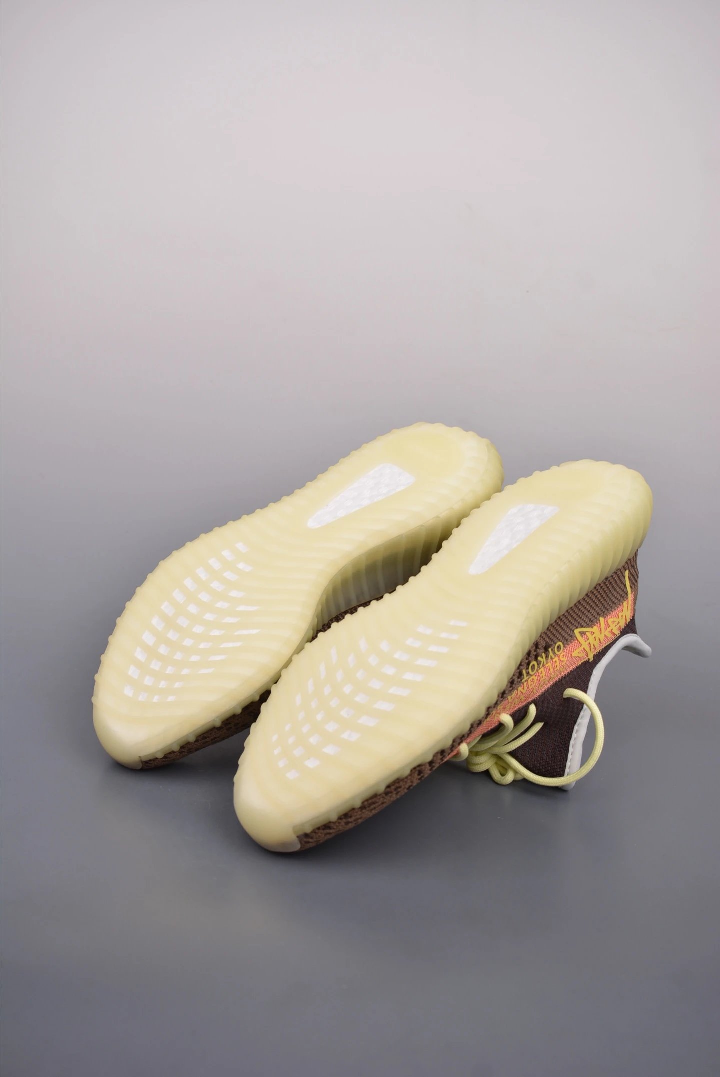 Yezzy 350 Boost Shoes